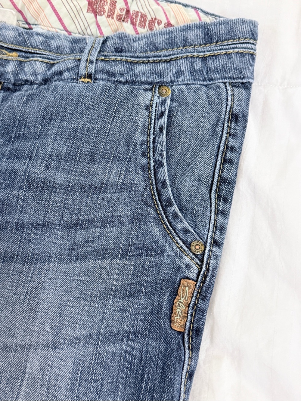 Silver Jeans Blanca Y2K Jeans - Picture 4 of 13